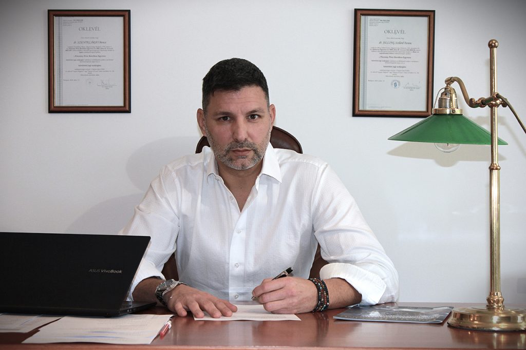 Dr. Szentkláray Bence Ügyvéd